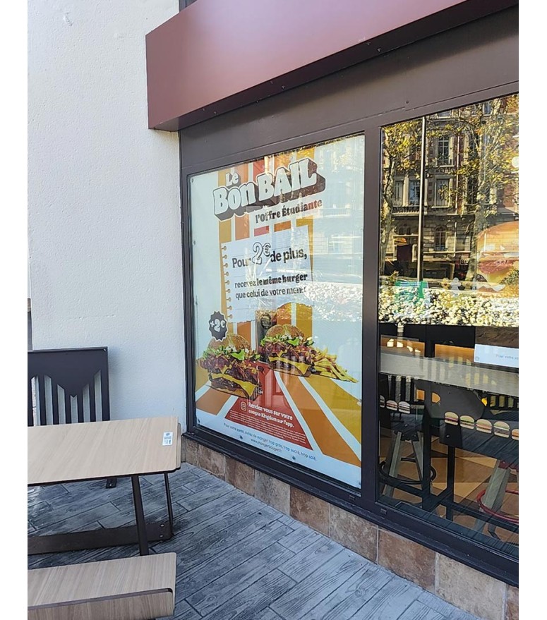 Bâche microperforée